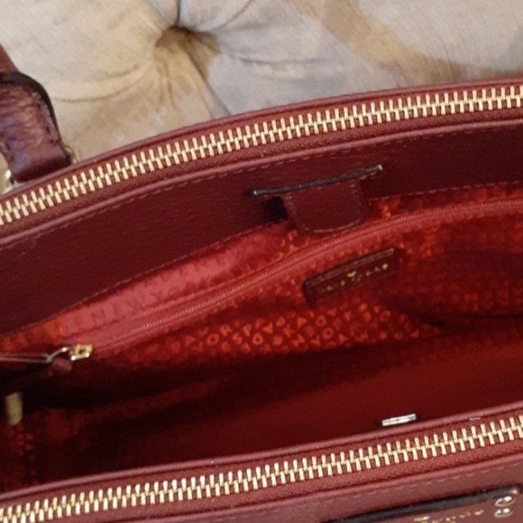 🥳HP🥳02142021Kate Spade Purse and Billfold - Picture 4 of 8